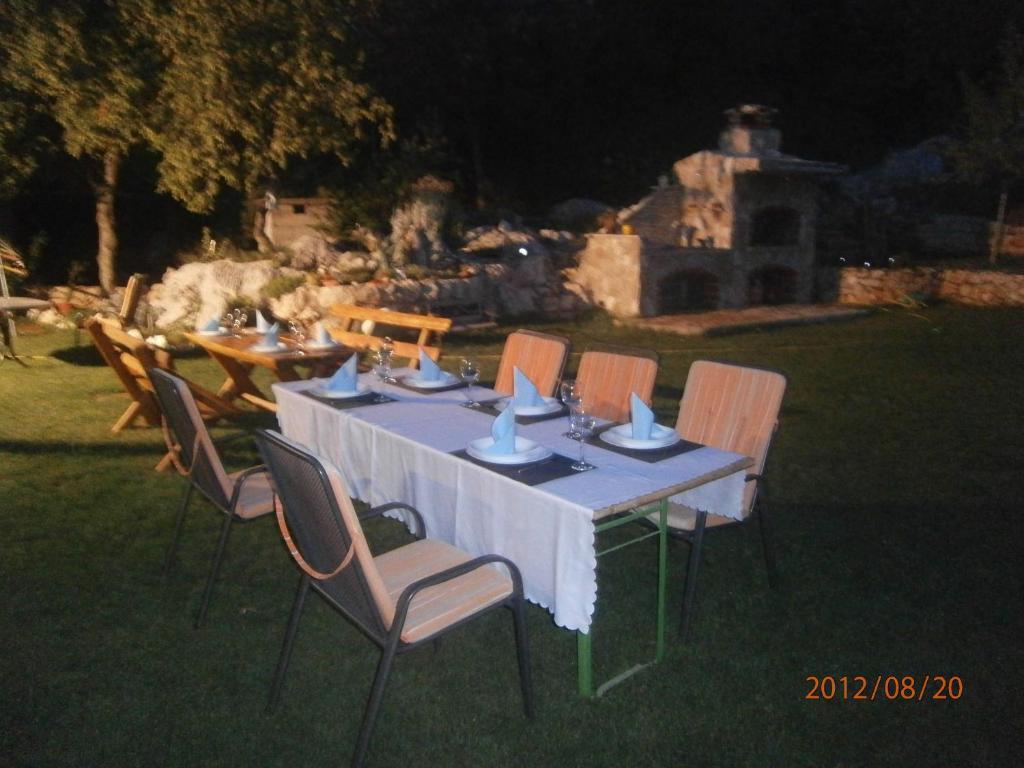 维拉佩特拉酒店 Međugorje 外观 照片