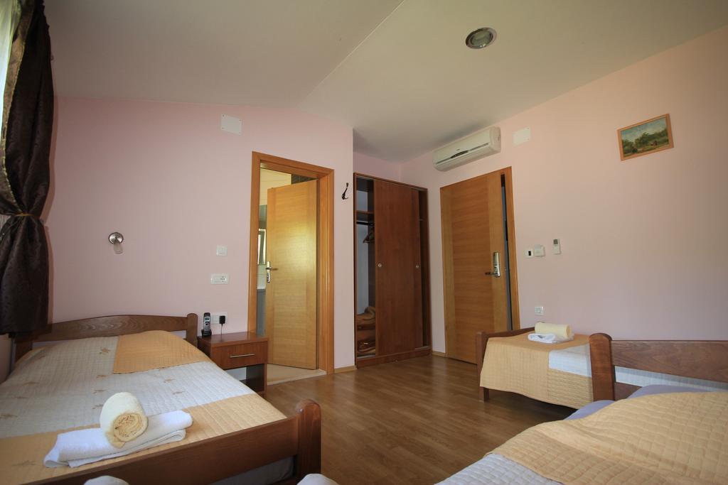 维拉佩特拉酒店 Međugorje 外观 照片